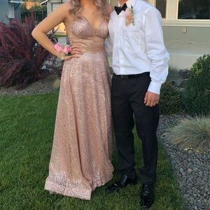 ⭐️WINTER BALL/ PROM DRESS ⭐️